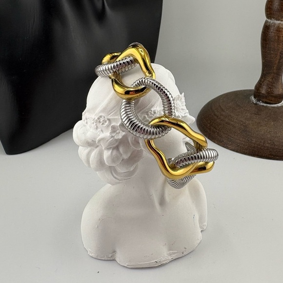 Gold & Silver Chunky Chain Bracelet ✨ - Picture 1 of 10